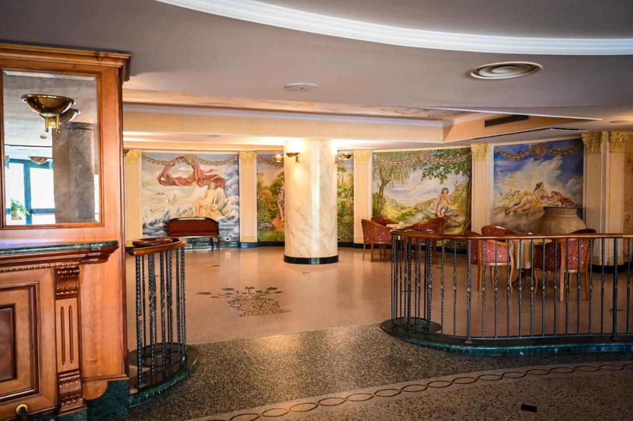 Afrodite Boutique Hotel Bovalino Marina Buitenkant foto