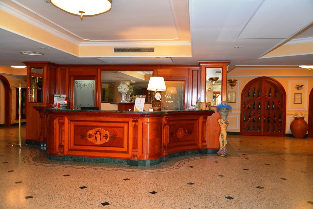 Afrodite Boutique Hotel Bovalino Marina Buitenkant foto