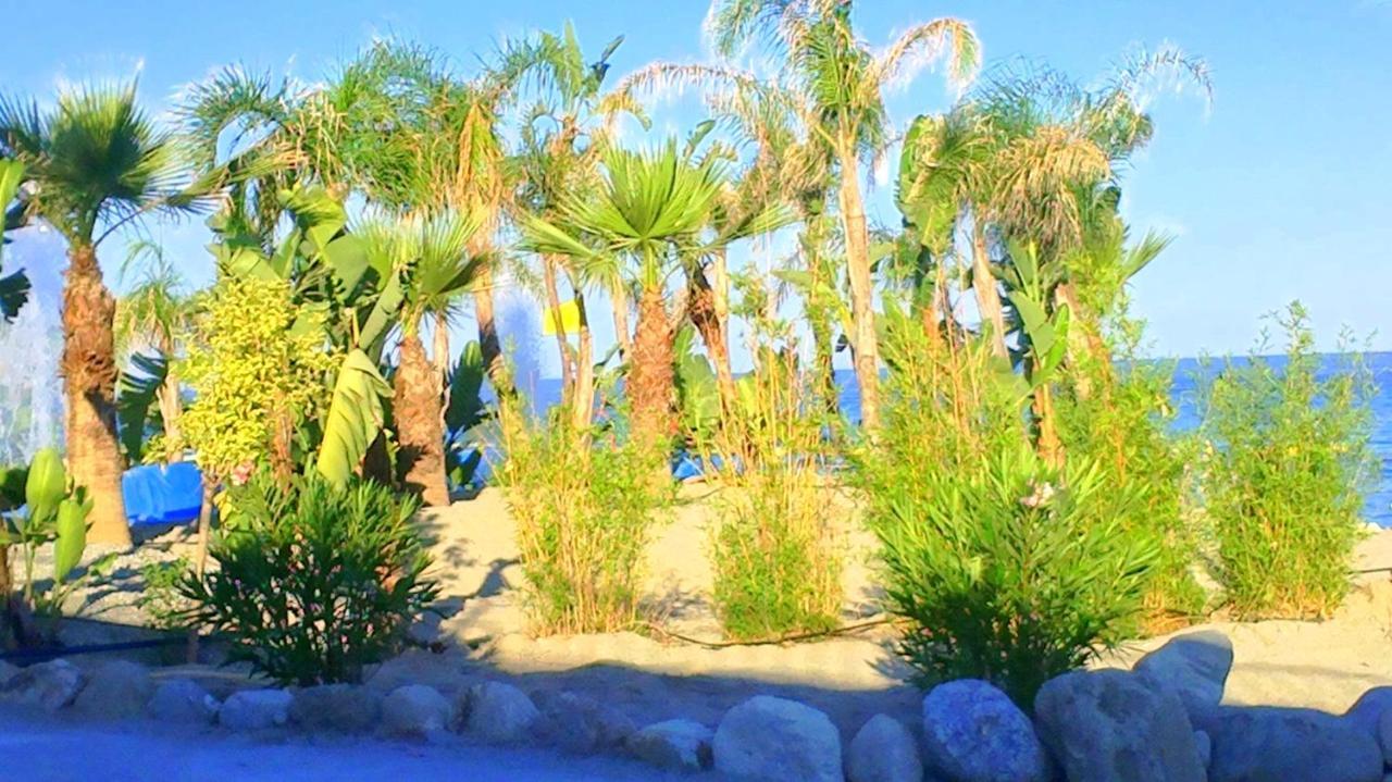 Afrodite Boutique Hotel Bovalino Marina Buitenkant foto